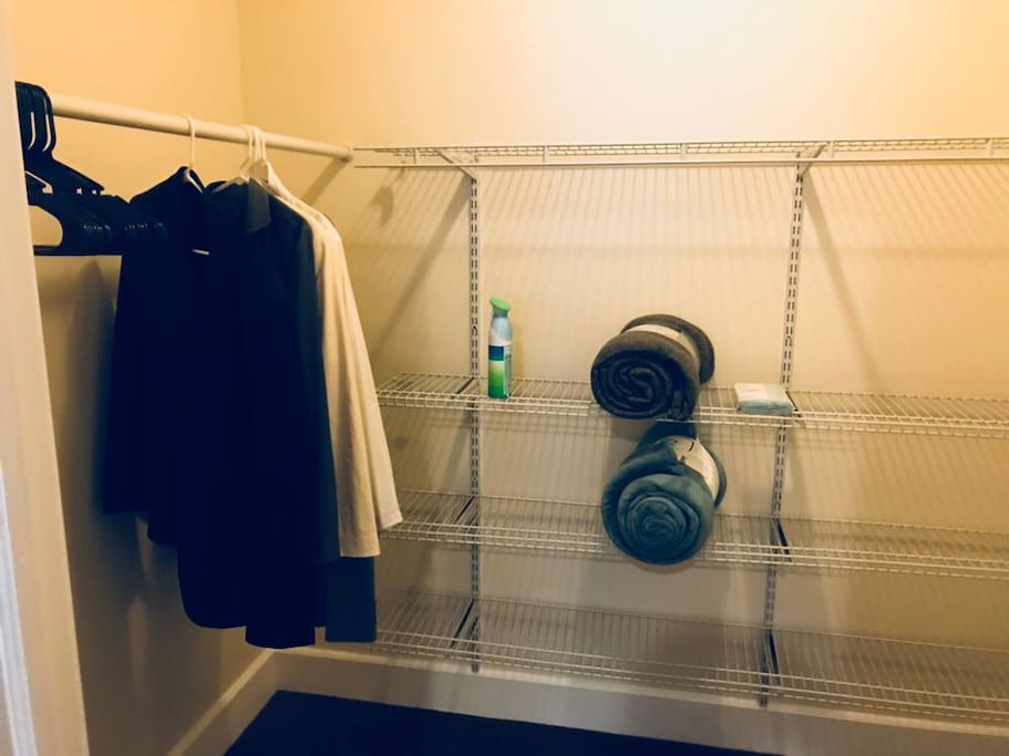 Full use of walk-in closet