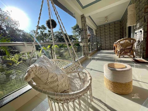 Forest View Cosy Abode:1km-Beach