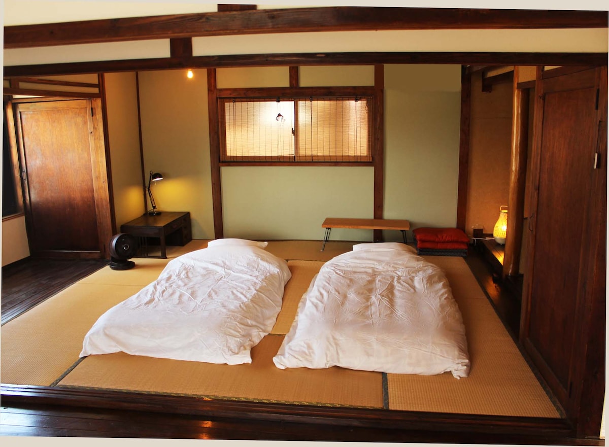 2F Спалня/2F Спалня