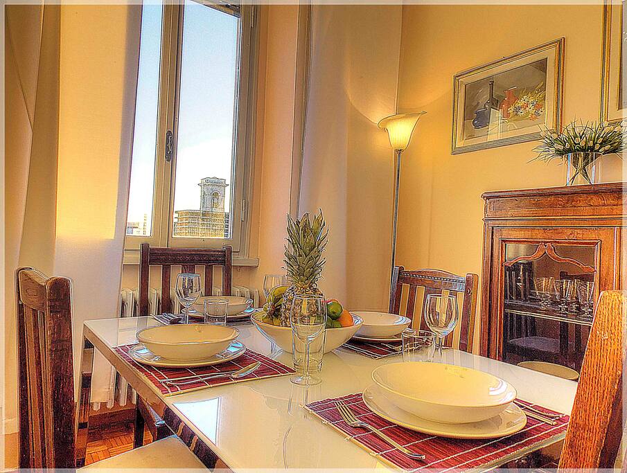 Una cena con vista su Firenze! Dinner with a view on Florence!