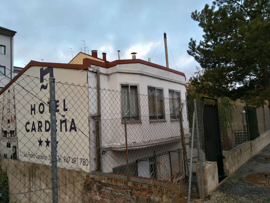 Fachada desde el Bulevar.
