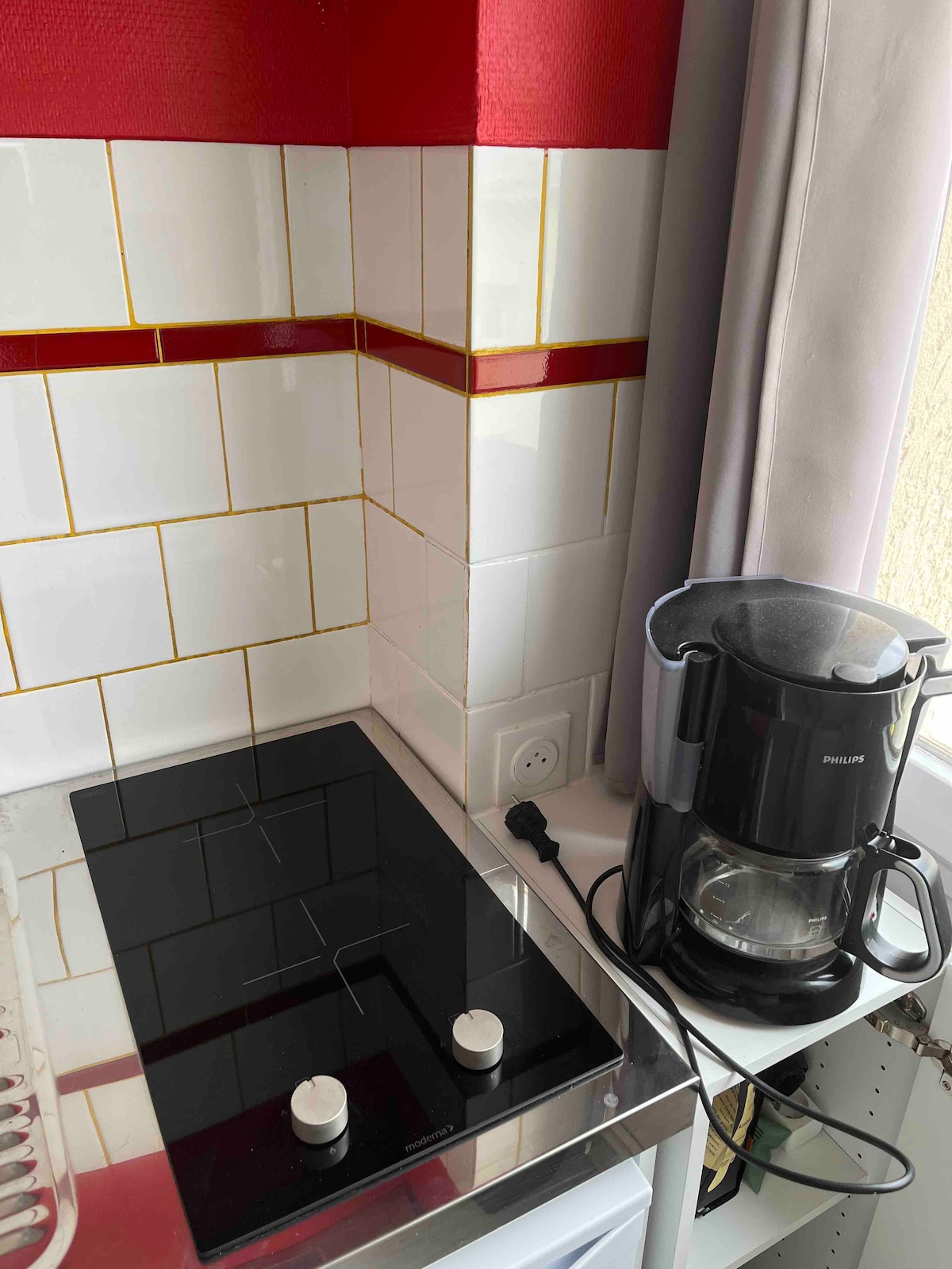 Top performing Airbnb: Charming studio on the 2nd floor. in Berck