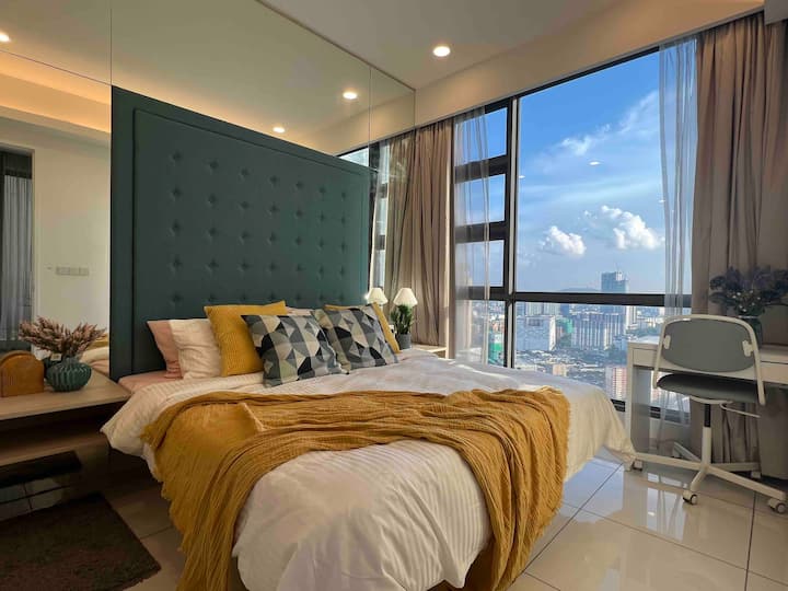 Big Balcony Condo in Bukit Bintang