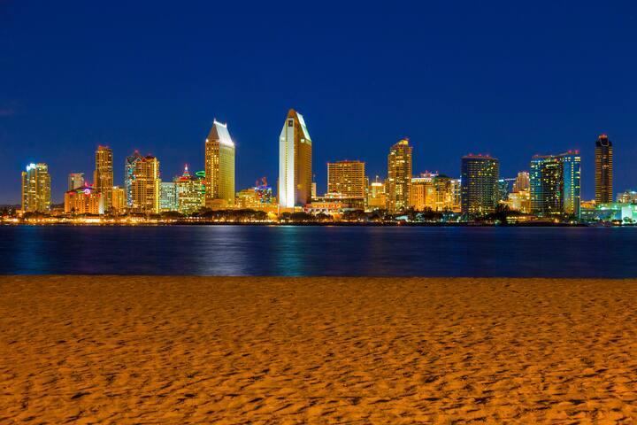 Hidden Beach Oasis, 2 Blks to Sand, A/C, Pets Ok! gallery image 3