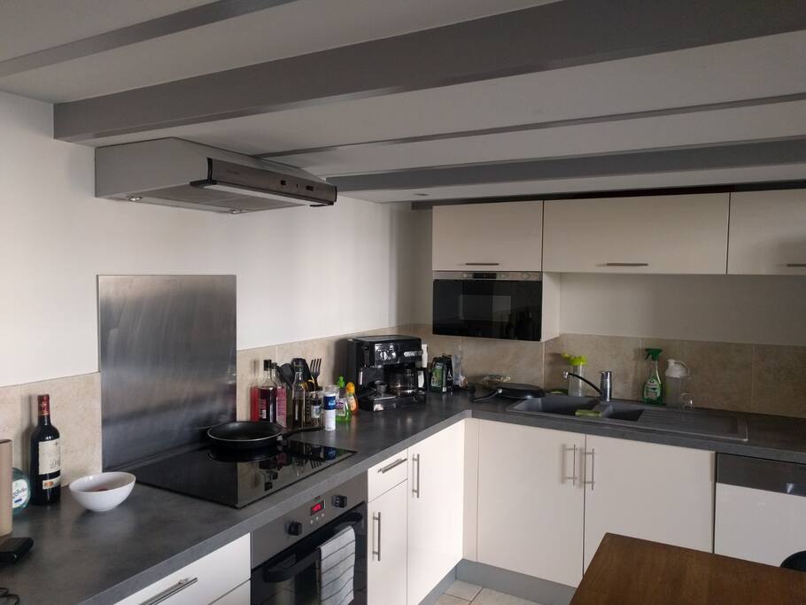 kitchen american style open to the living room