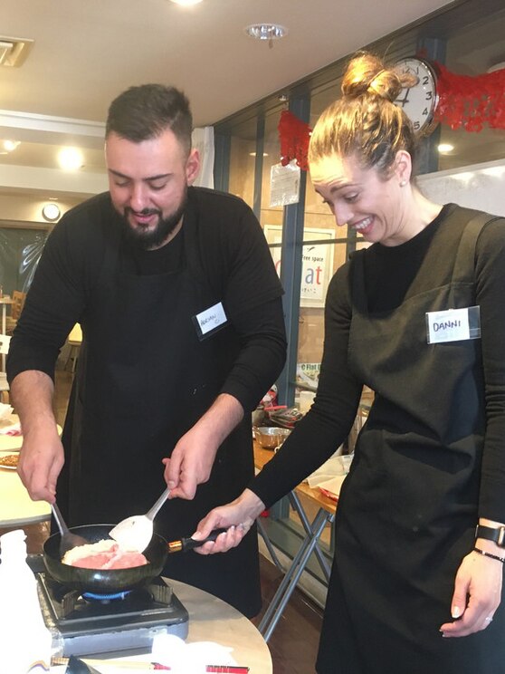 Mostrar imagem fornecida pelo anfitrião em ecrã inteiro