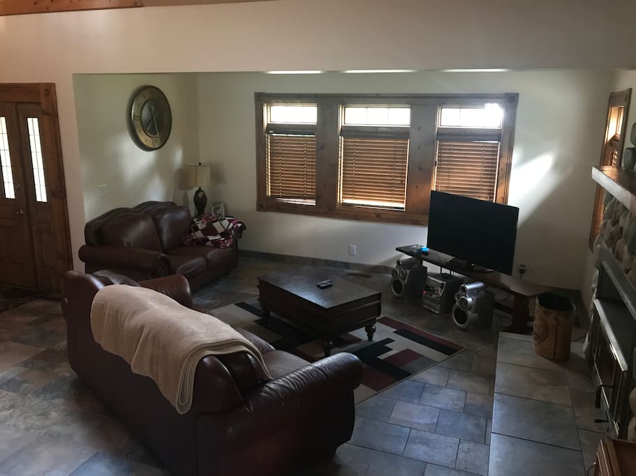 Netflix & FirePlace