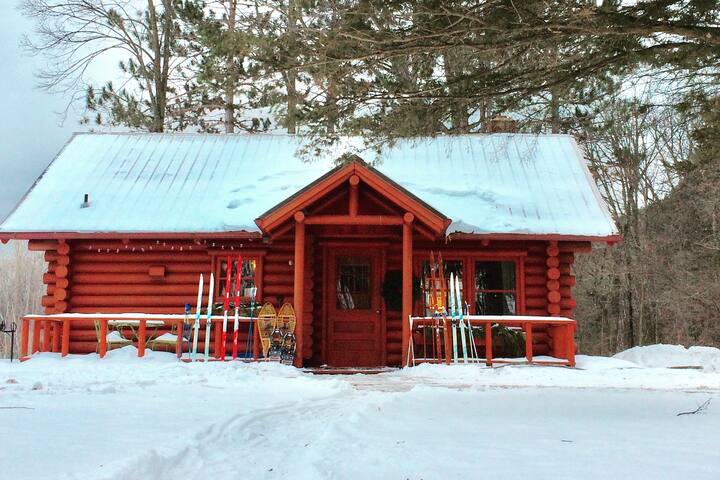 Crooked Creek Retreat Cabins For Rent In Hinckley Minnesota
