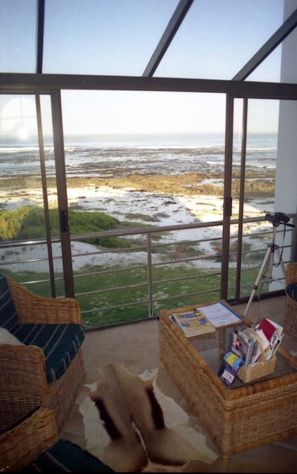 Lounge area