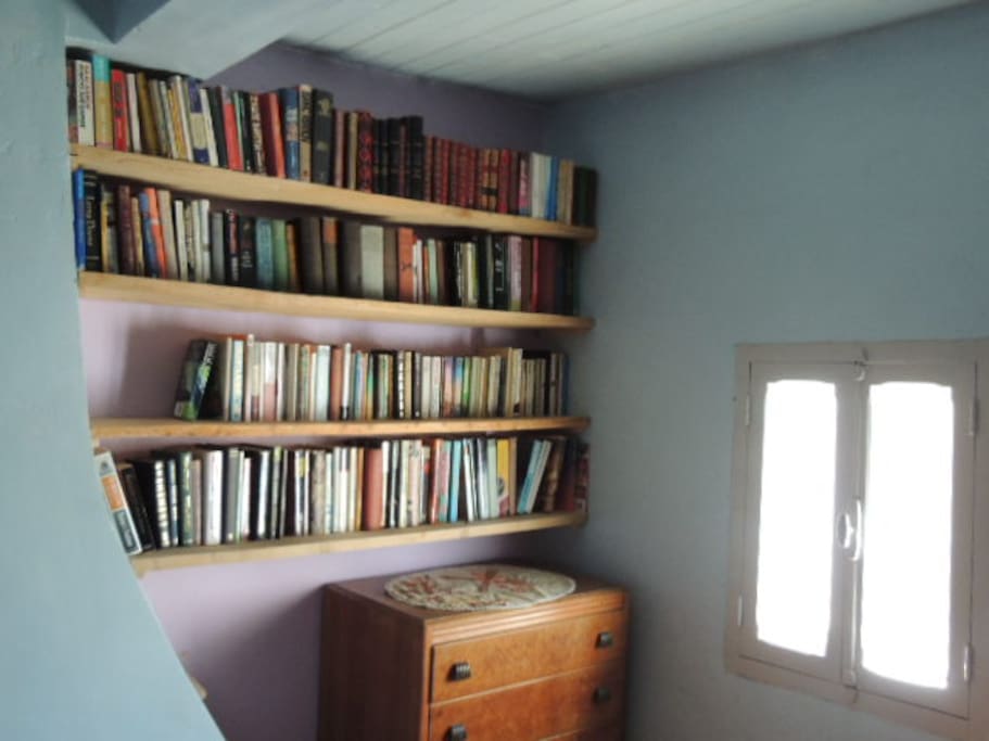 main bedroom on top floor - books in english and french