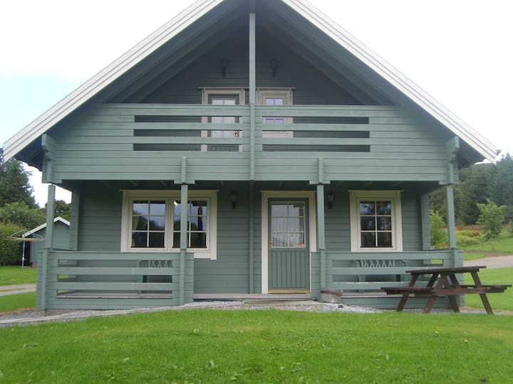 Self catering The Isla Lodge,Dufftown Houses for Rent in Dufftown, Scotland, United Kingdom