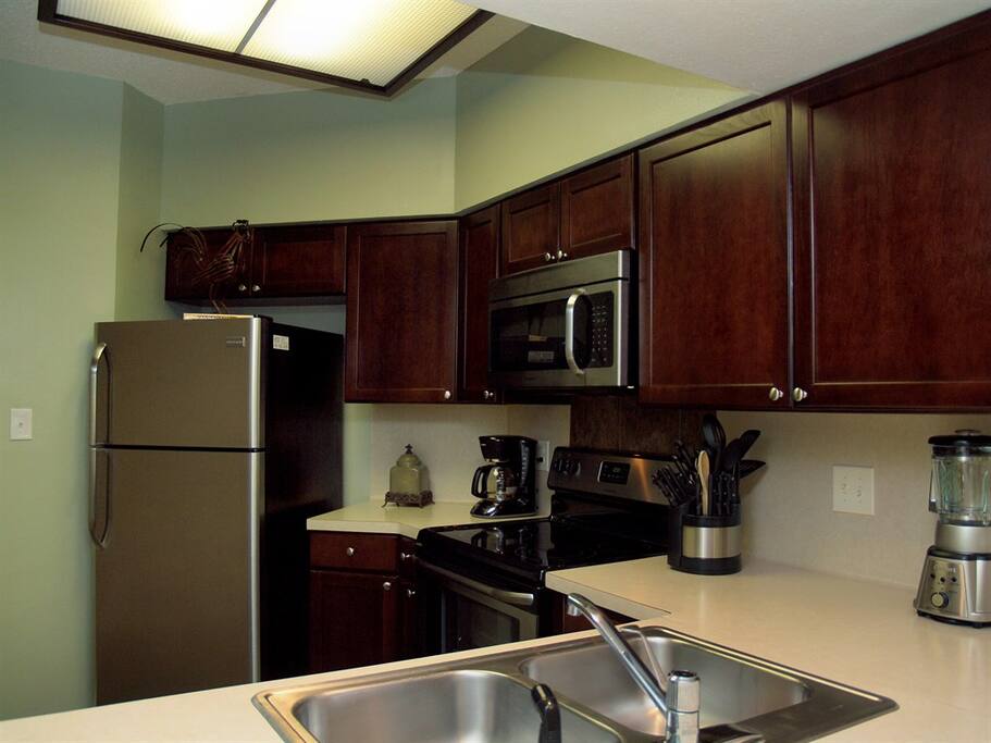 Inverness 212-Kitchen