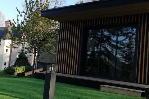 LODJ of the Touch / Pool