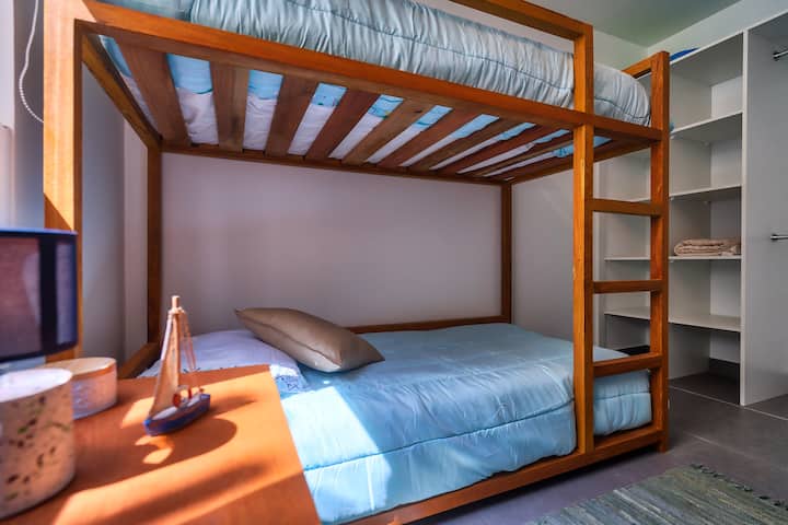 Dormitorio cuadruple, 2 camarotes