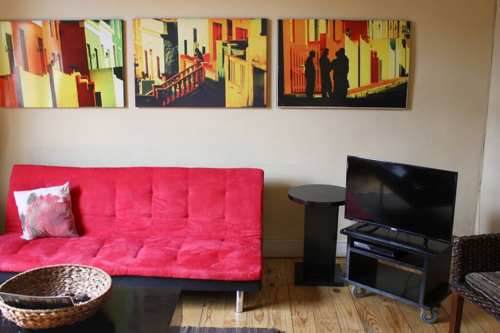 Lounge With Sleeper Couch & Flat Screen TV & DVD Player