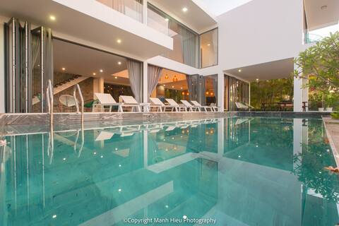 CoCo Villa( Infinity pool, BBQ, Sauna& steam bath)