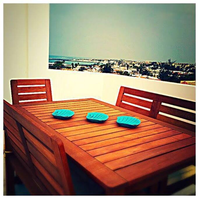 Eat outside