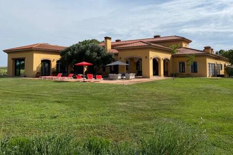 Luxury Villa in Trujillo - La Torrecilla Alta