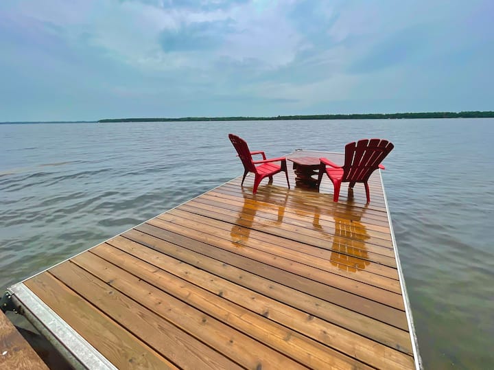 Private Kawartha Lakefront Cottage Cottages for Rent in Kawartha