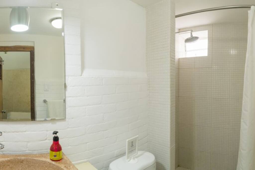 Baño habitación 5
