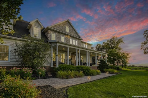 Horsefarm|Game Table|7 Bedrooms|Sleeps 20+|HotTub