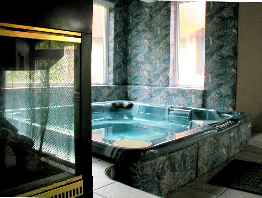 Aquatic Room - Jacuzzi