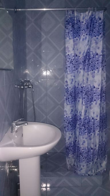 Bathroom 2