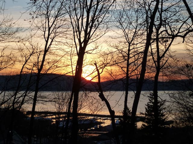 A lovely Victorian house on the Hudson River