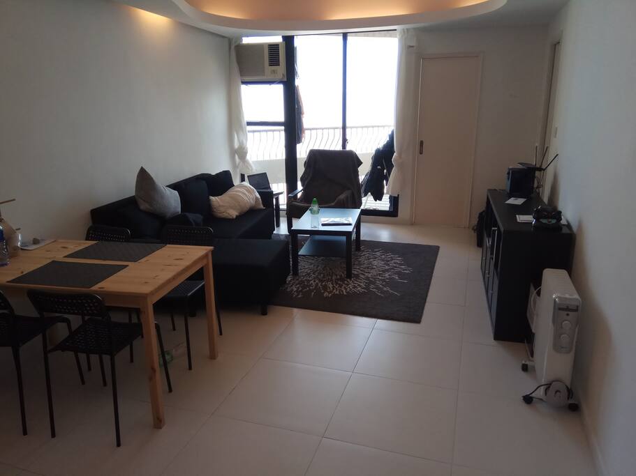Living & Sleeping Room (extendable couch for two)