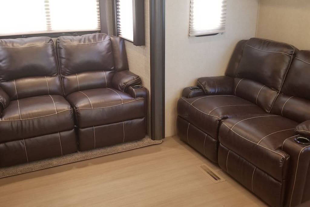 Massaging / heated / lighted recliners