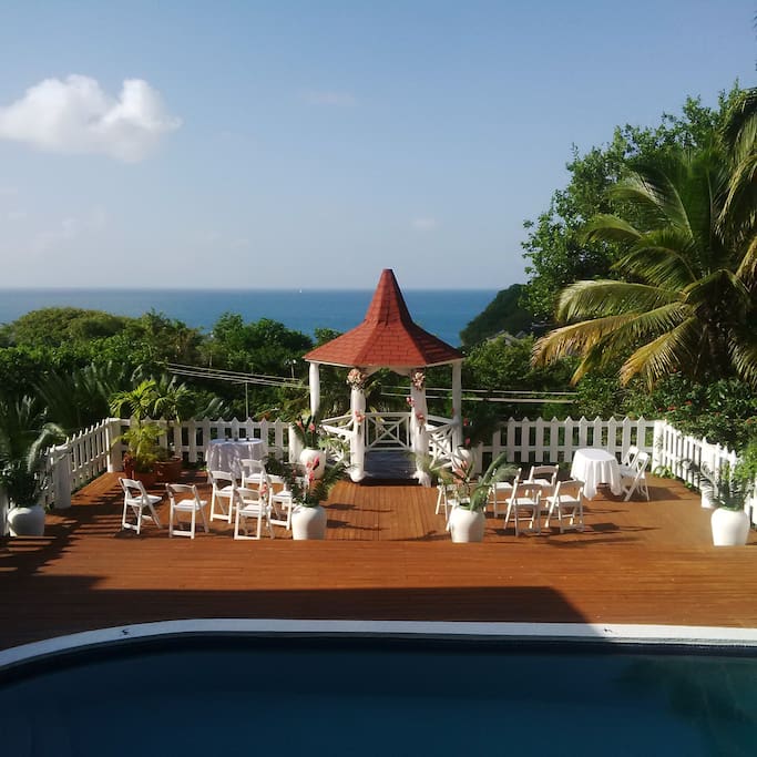 Set up for wedding at Villa Capri