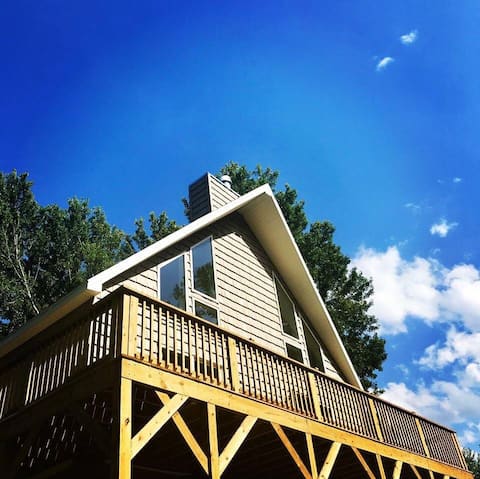 Beautiful Riverfront Home is just waiting for you!