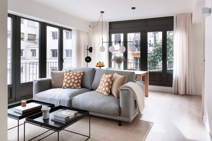 CERDÀ – Spacious Apartment in Barcelona Eixample
