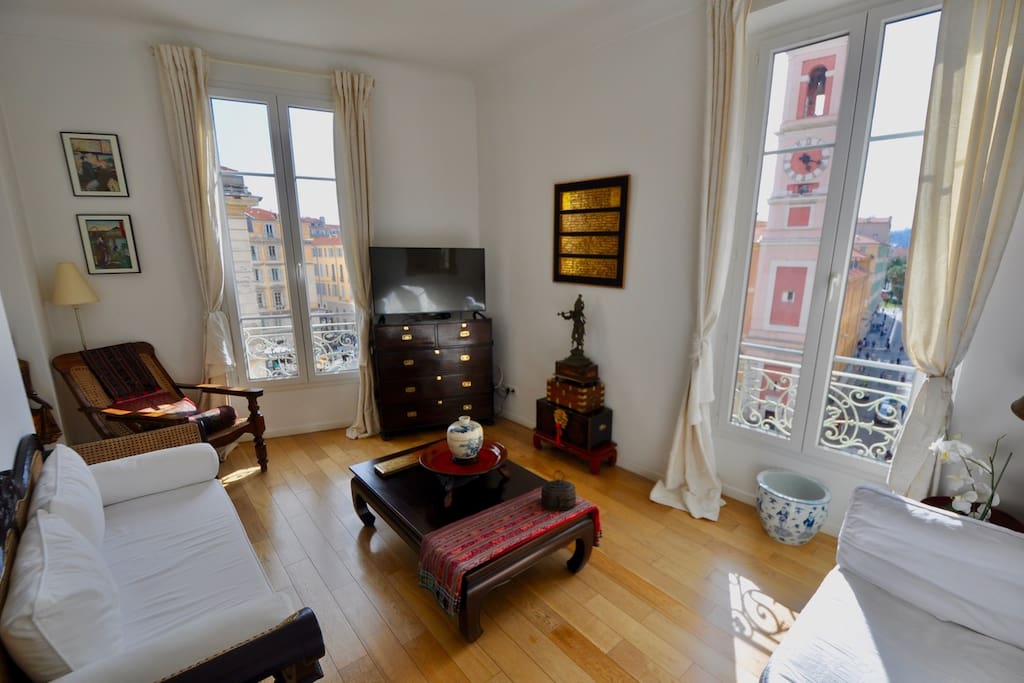 Salon - Living room