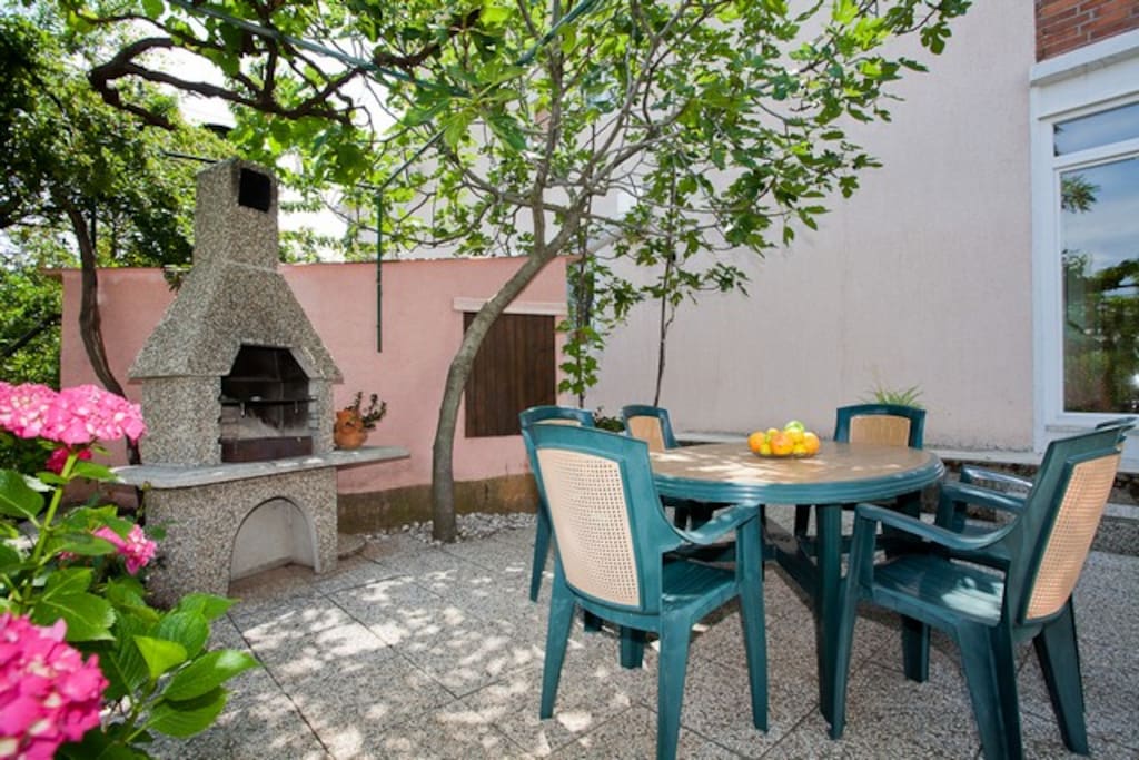 Shared terrace
