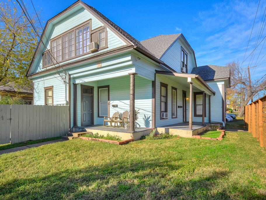 Beautifully maintained yard