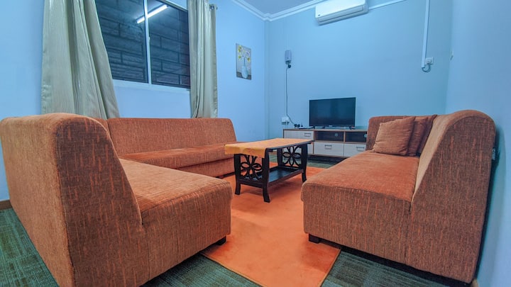 10 Minutes Drive To City Center [Amber] - Brunei