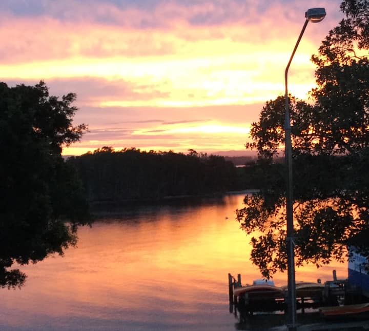 Forster Tuncurry Holiday Rentals & Homes New South Wales, Australia