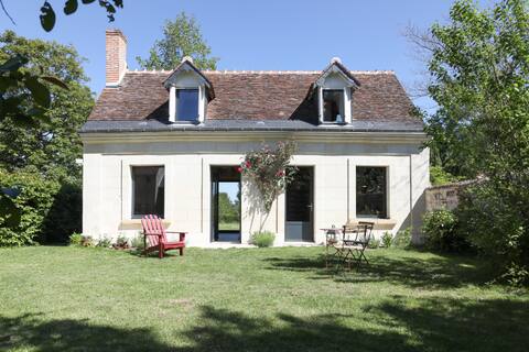 Small charming house, close to Villandry