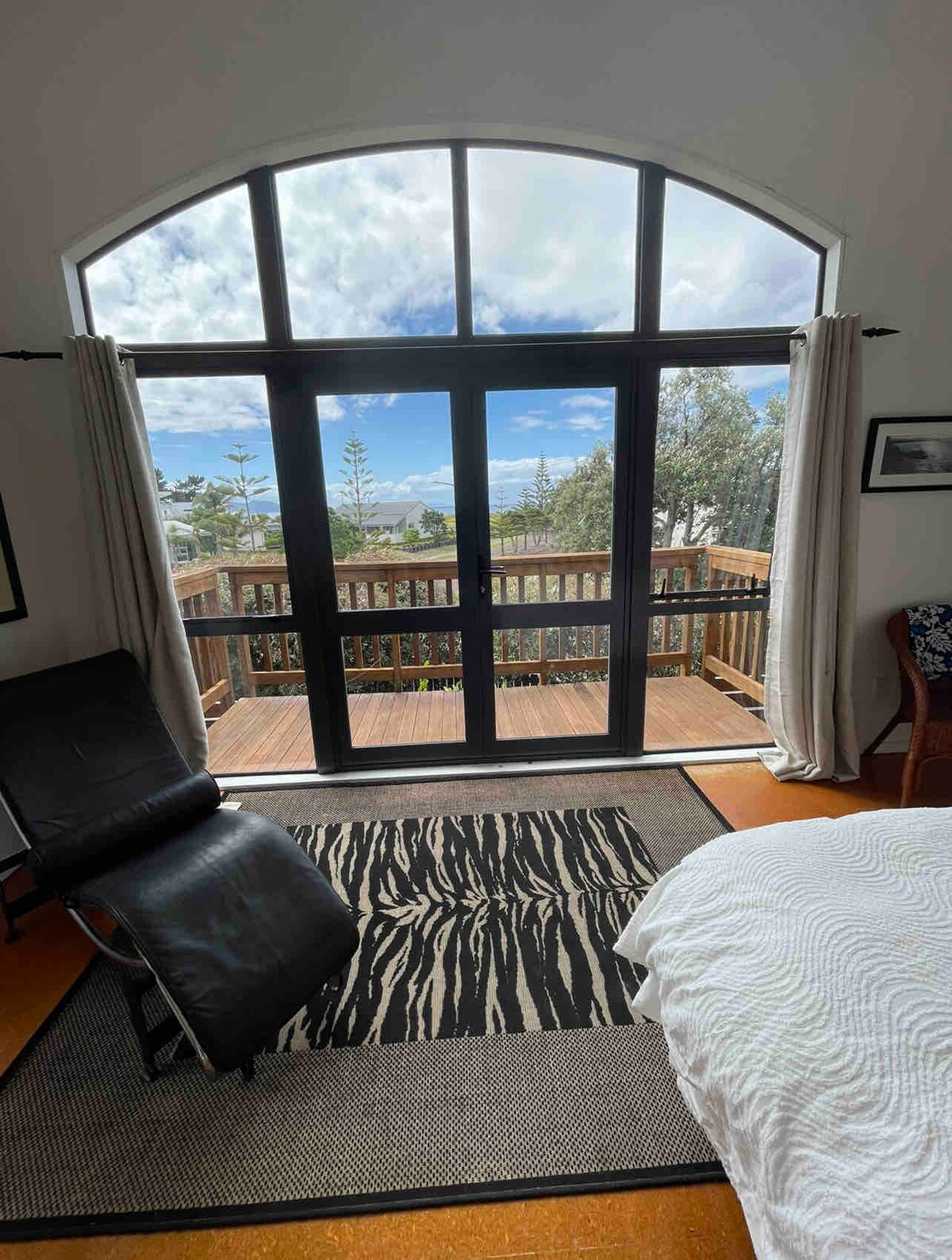 从主卧可欣赏海景