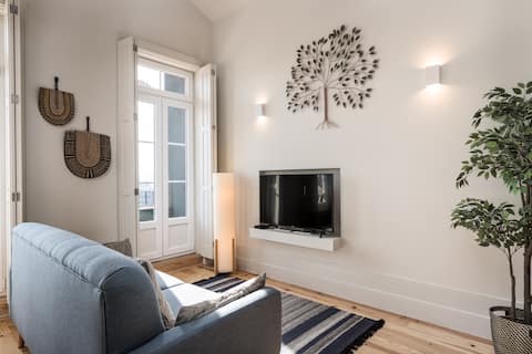 Imóvel de sucesso: Downtown Cozy Apartment w/ Balcony - Sakura House em União Das Freguesias De Cedofeita, Santo Ildefonso, Sé, Miragaia, São Nicolau E Vitória