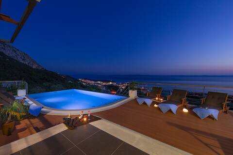 Luxury Villa View, private heated pool,Jacuzzi,Gym