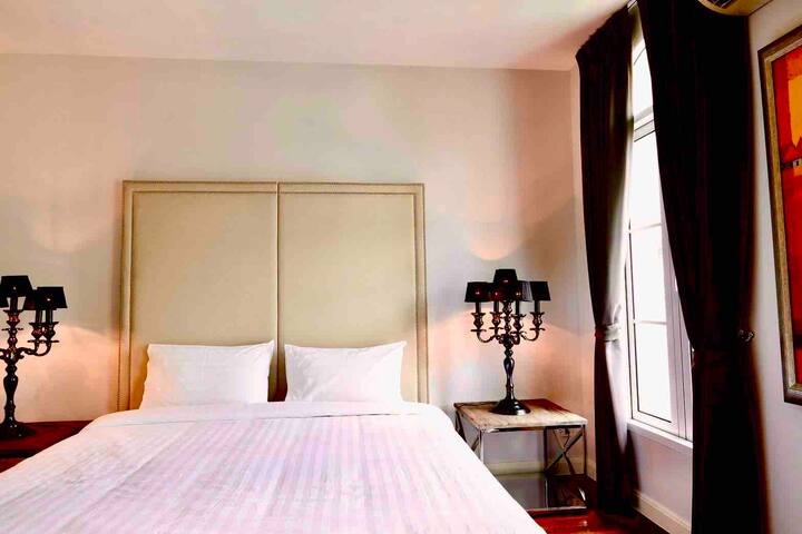 Breezy Haus In Asoke (Pool, walk to BTS/MRT) #VII gallery image 3