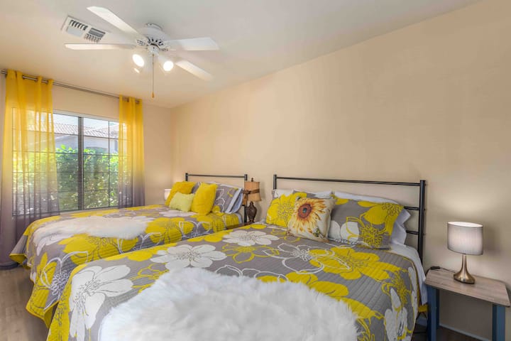 Bedroom #2 with TWO QUEEN beds