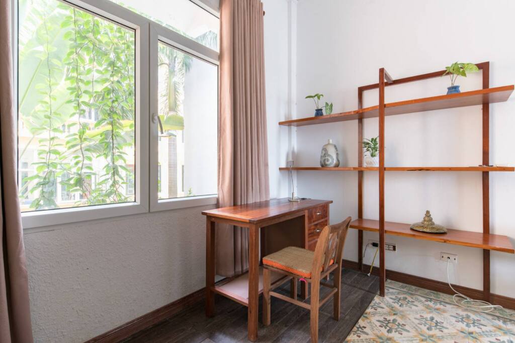 Bedroom with garden view