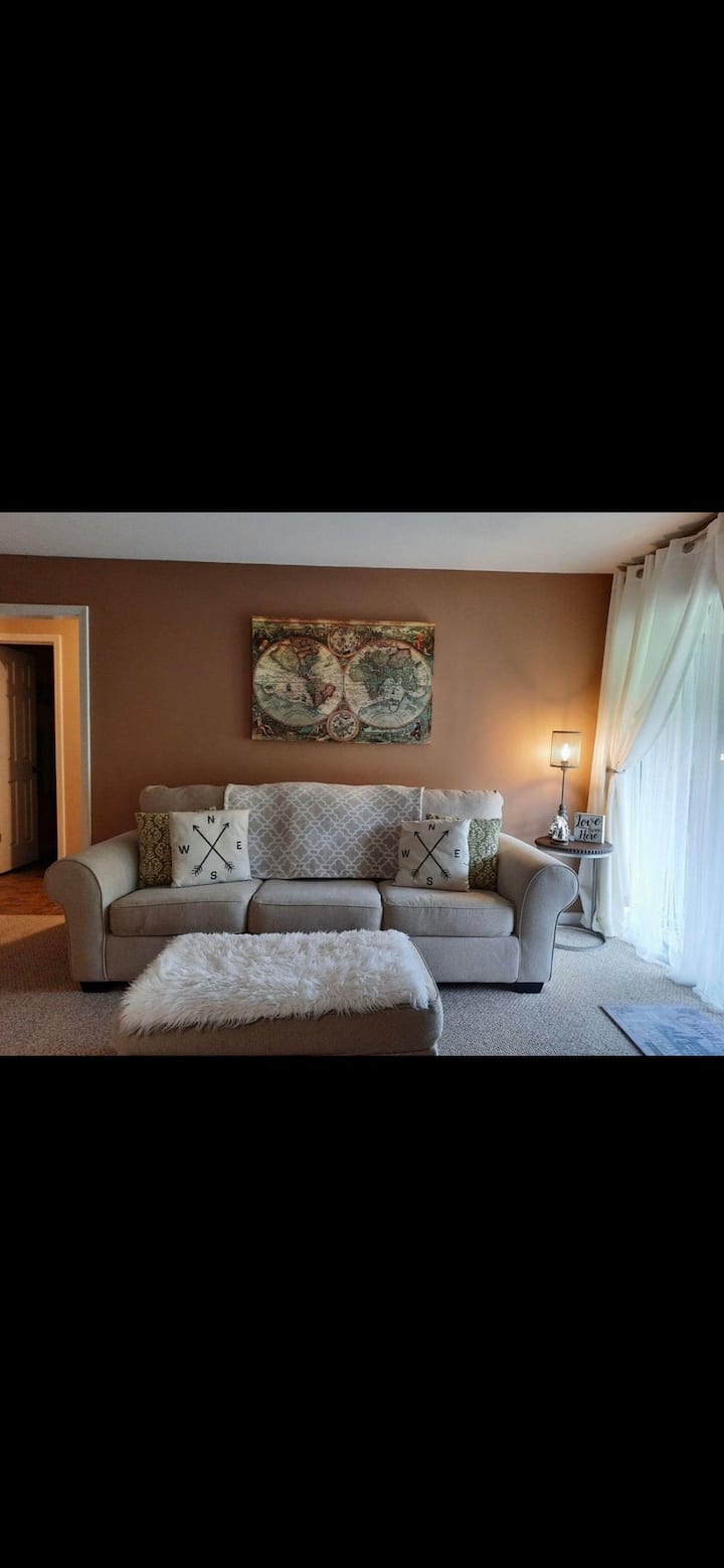 Beautifully Updated Pointe Royale Condo. 2 Br/2ba - Branson, MO