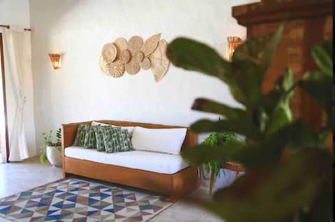 Top Airbnb: Garden House in Amontada