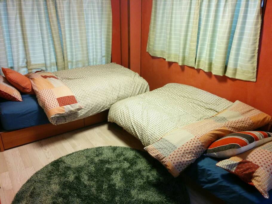 ベッド2つ