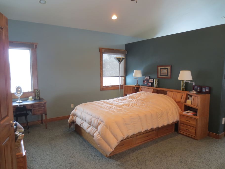Master Bedroom East