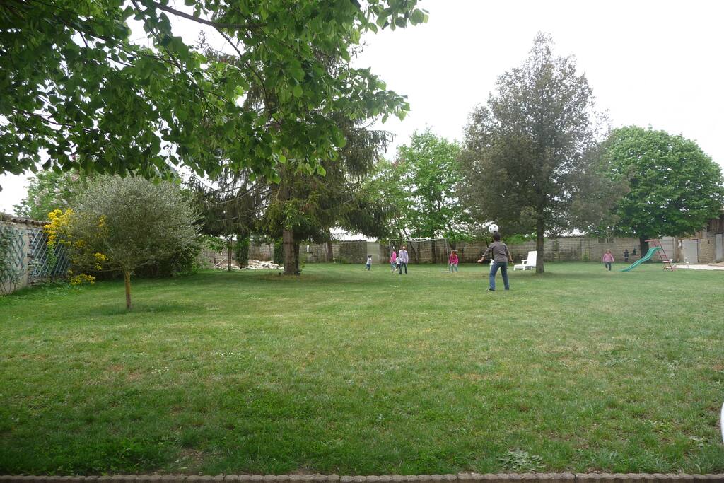 Grand espace de détente extérieur
